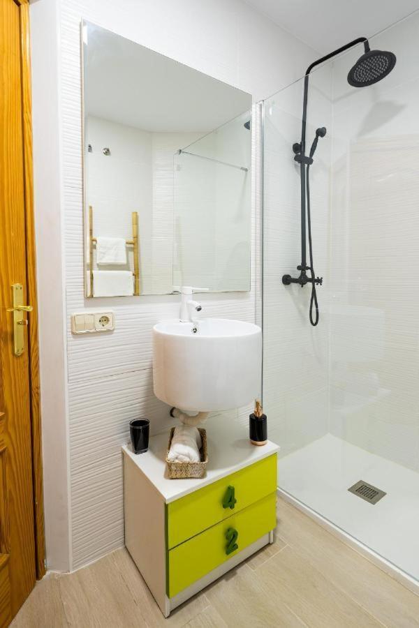 Apartmán Casa Ole In Torre Del Mar Exteriér fotografie