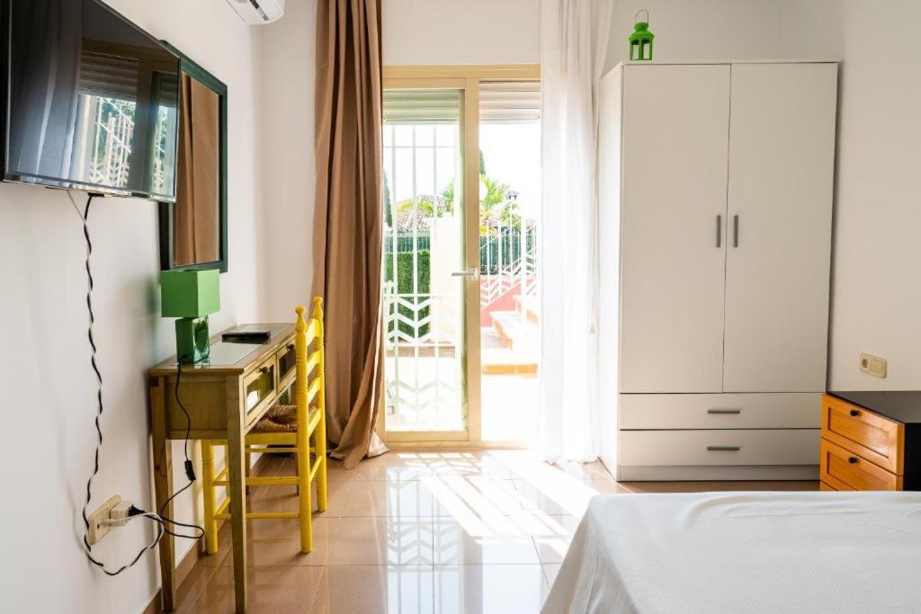 Apartmán Casa Ole In Torre Del Mar Exteriér fotografie